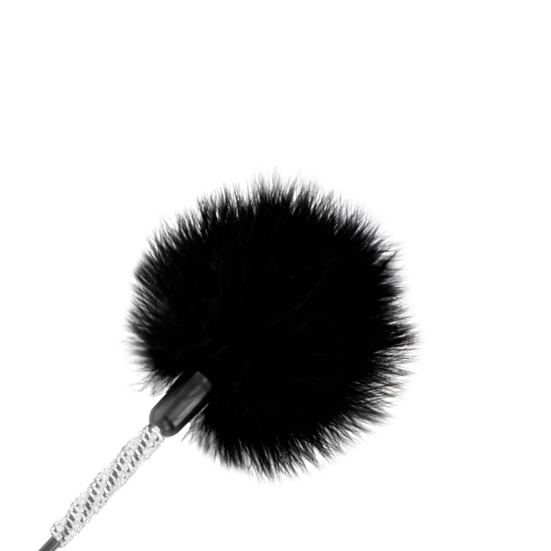 Fusta Plumero Silicone Heart Crop Bound To Please