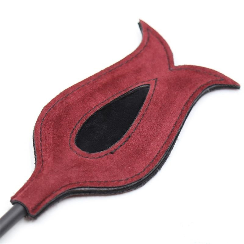 Pala y Plumero Burdeos BDSM Line